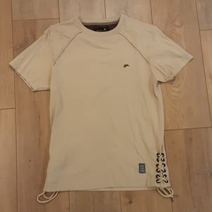 A Tiziano Premium Tee with Shoelace Sides